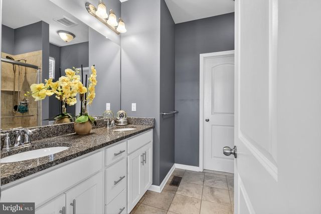 240 ROSSNAKILL RD, Middletown, DE 19709