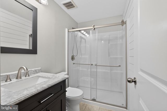 240 ROSSNAKILL RD, Middletown, DE 19709