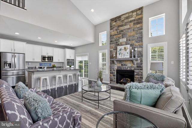 240 ROSSNAKILL RD, Middletown, DE 19709