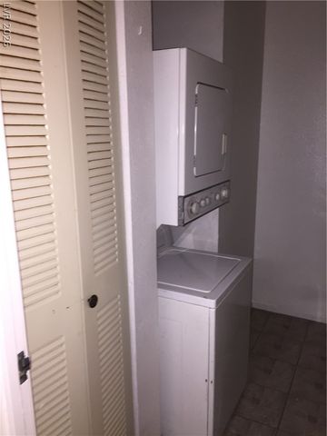3009 Saint George Street F, North Las Vegas, NV 89030