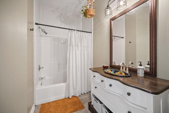 353 Morris SE Road, Silver Creek, GA 30173