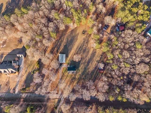 353 Morris SE Road, Silver Creek, GA 30173