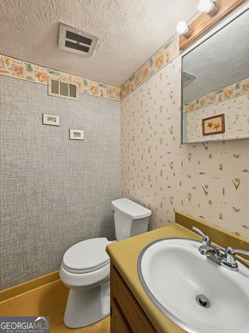 4162 Cimarron Drive, Clarkston, GA 30021