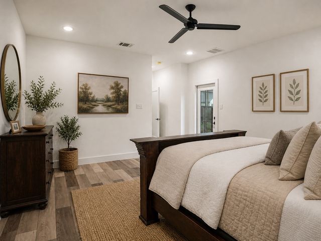 318 James Street, Mabank, TX 75147