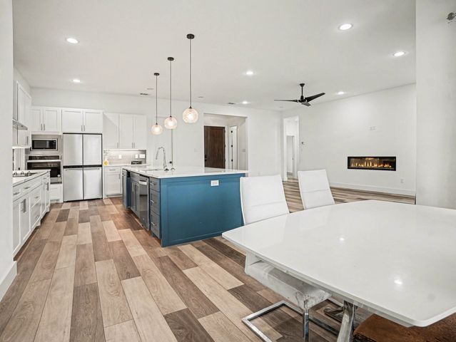 318 James Street, Mabank, TX 75147