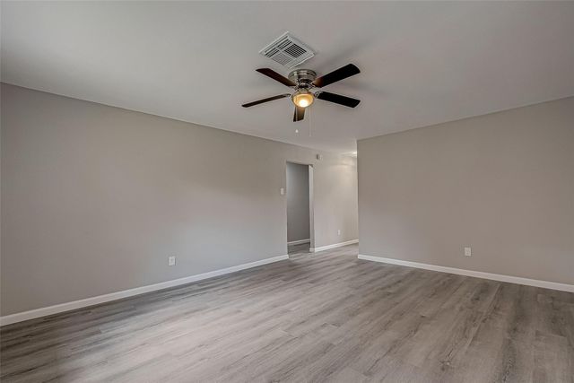 8619 Valley Meadow Drive, Houston, TX 77078