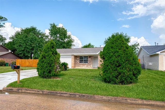 8619 Valley Meadow Drive, Houston, TX 77078