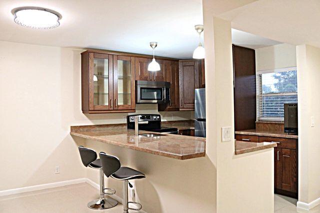 230 NE 26th Avenue 1070, Boynton Beach, FL 33435