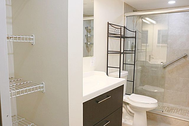 230 NE 26th Avenue 1070, Boynton Beach, FL 33435