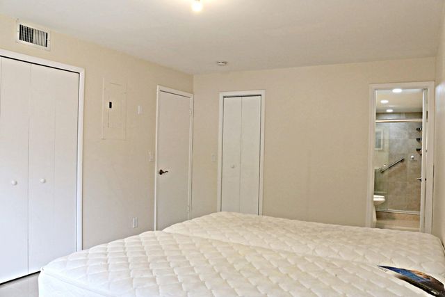 230 NE 26th Avenue 1070, Boynton Beach, FL 33435