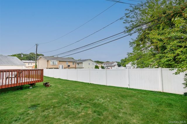 2728 Concord Drive, East Meadow, NY 11554