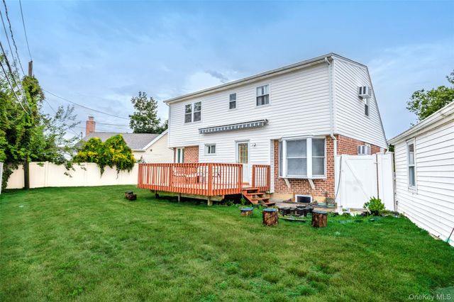 2728 Concord Drive, East Meadow, NY 11554