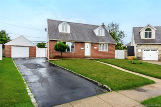 2728 Concord Drive, East Meadow, NY 11554