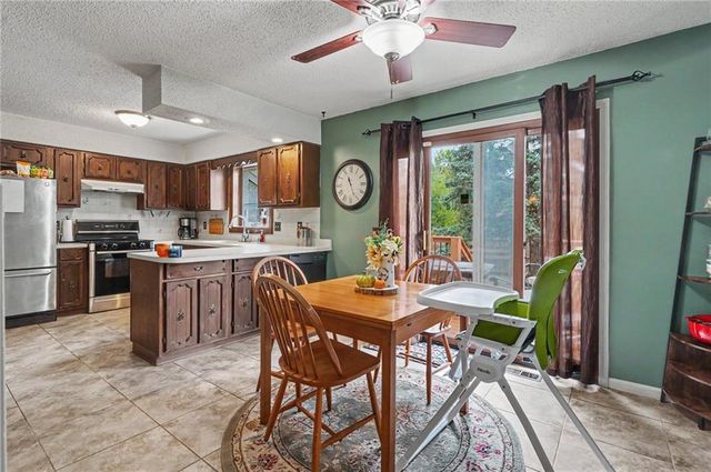 1236 Locust Street, Eudora, KS 66025