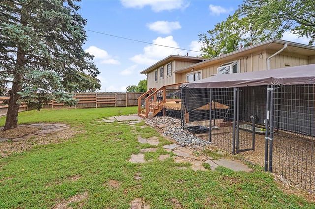 1236 Locust Street, Eudora, KS 66025