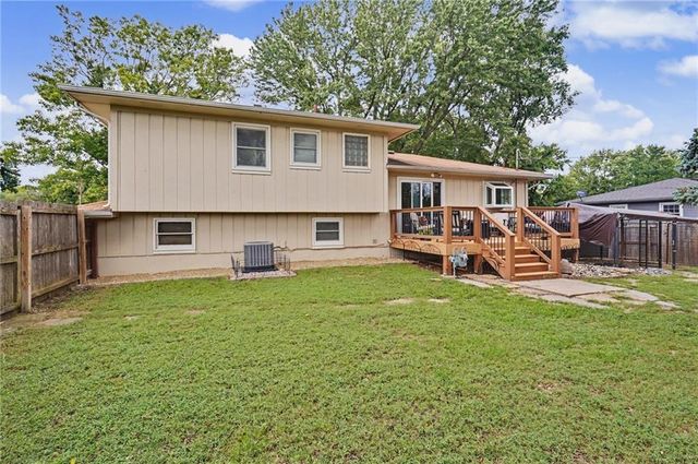 1236 Locust Street, Eudora, KS 66025
