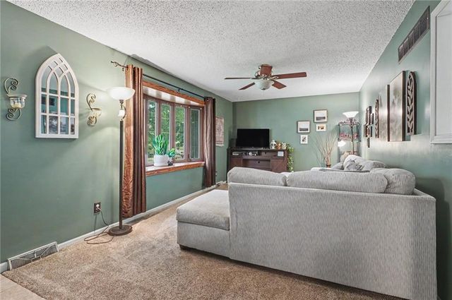 1236 Locust Street, Eudora, KS 66025
