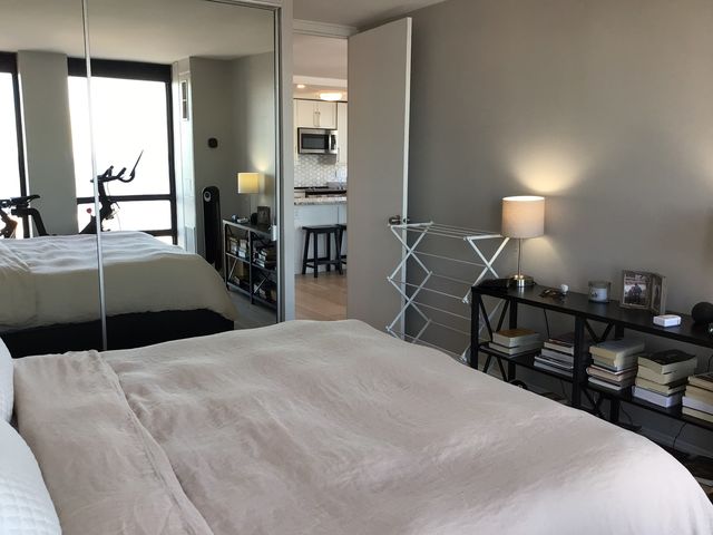 1660 N LaSalle Drive 3811, Chicago, IL 60614