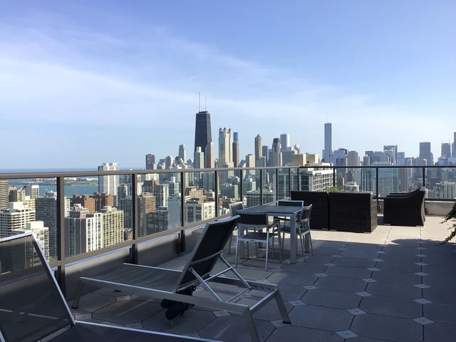 1660 N LaSalle Drive 3811, Chicago, IL 60614