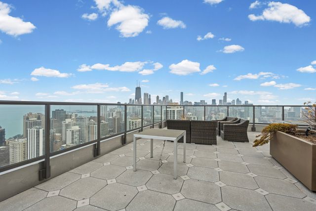 1660 N LaSalle Drive 3811, Chicago, IL 60614