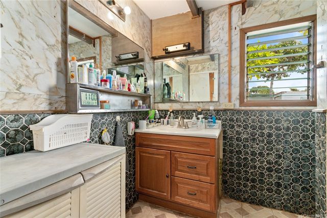 91-1197 Hanaloa Street, Ewa Beach, HI 96706