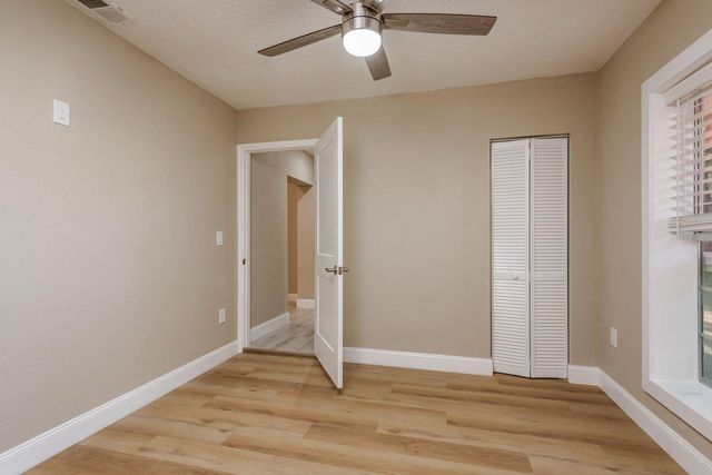 302 SHORE DRIVE, Palm Harbor, FL 34683