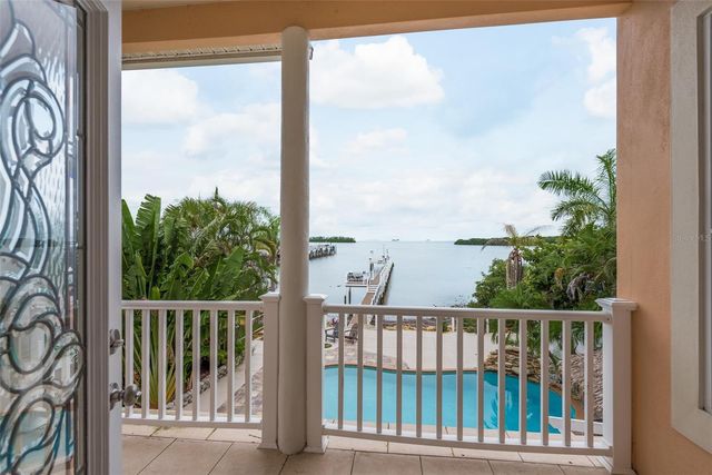 302 SHORE DRIVE, Palm Harbor, FL 34683