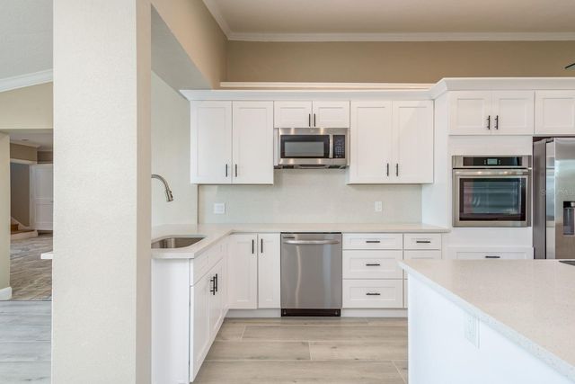 302 SHORE DRIVE, Palm Harbor, FL 34683