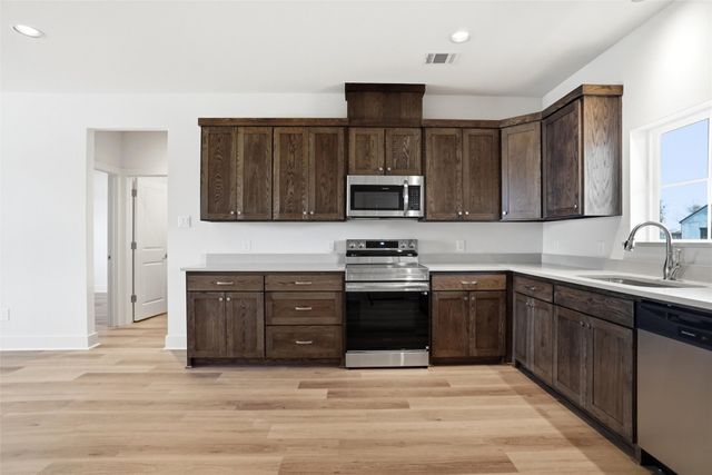 307 Railroad Avenue, Sanger, TX 76266