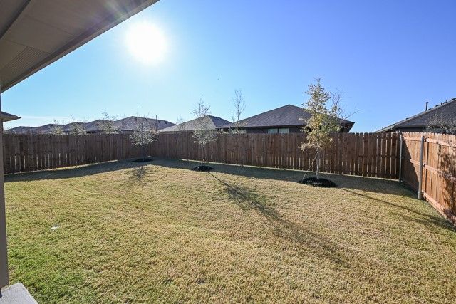 525 Bronze Circle E, Springtown, TX 76082