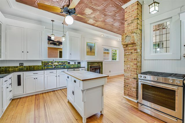 1006 Shelley Ave, Austin, TX 78703