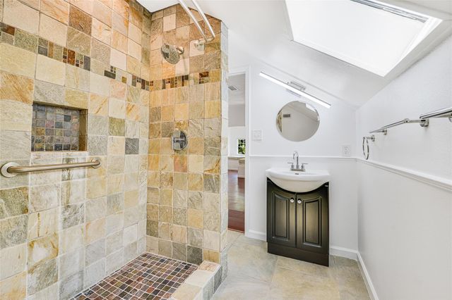 1006 Shelley Ave, Austin, TX 78703