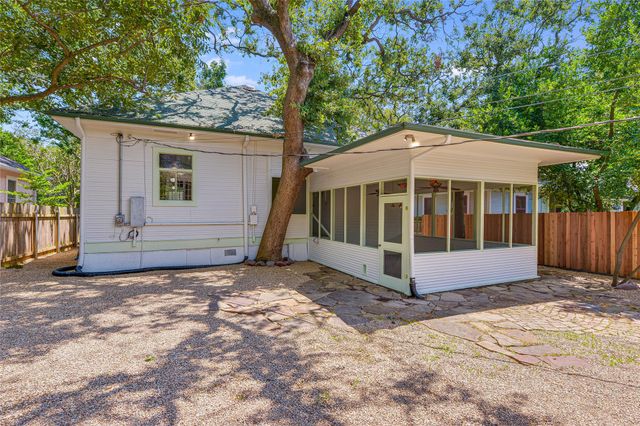 1006 Shelley Ave, Austin, TX 78703