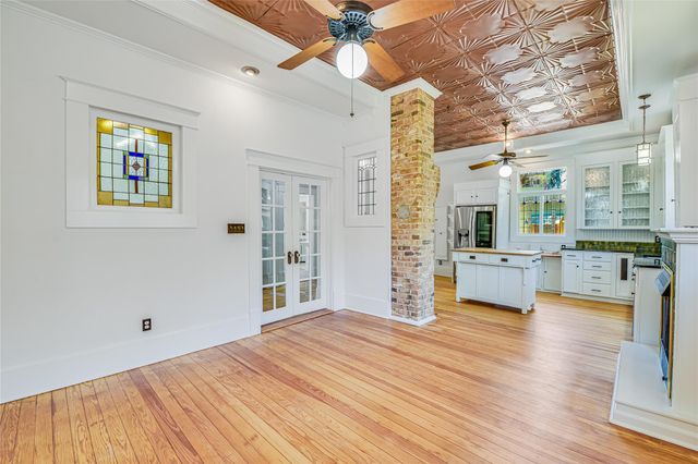 1006 Shelley Ave, Austin, TX 78703