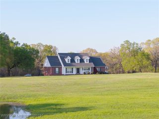 500 W Brown Street, Pocola, OK 74902