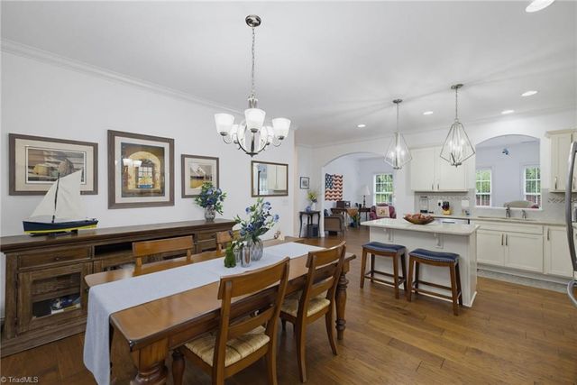 4344 Rockledge Lane, Thomasville, NC 27360