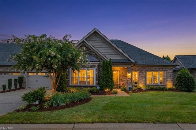 4344 Rockledge Lane, Thomasville, NC 27360