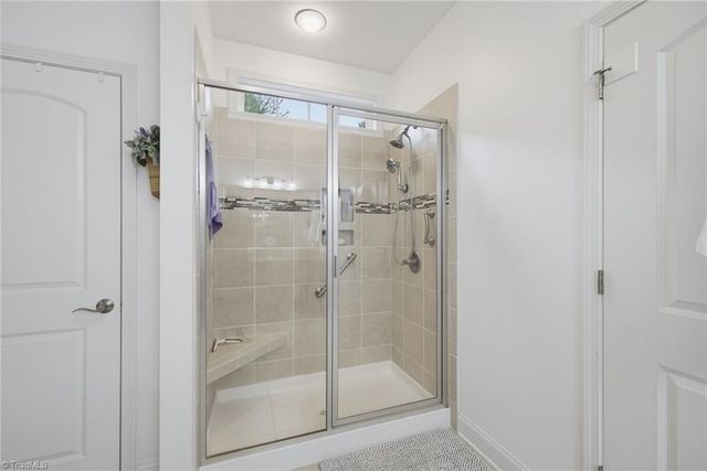 4344 Rockledge Lane, Thomasville, NC 27360