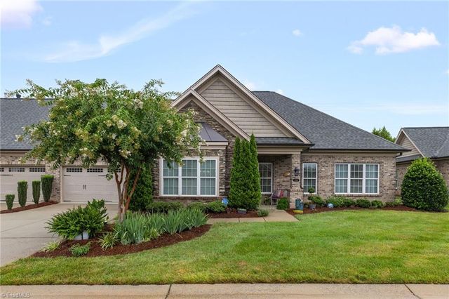4344 Rockledge Lane, Thomasville, NC 27360