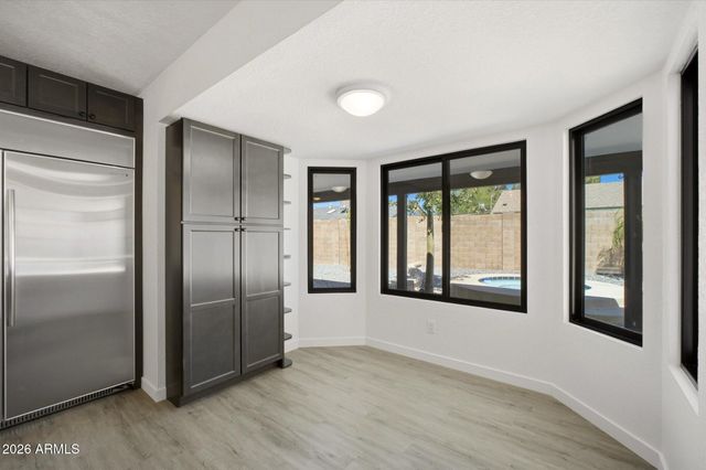 6204 W GARDEN Drive, Glendale, AZ 85304