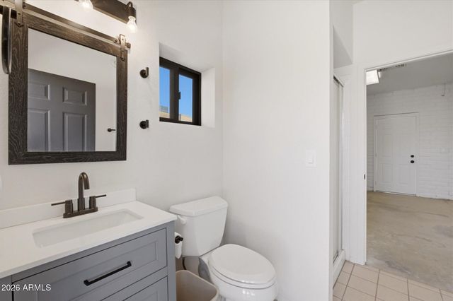 6204 W GARDEN Drive, Glendale, AZ 85304