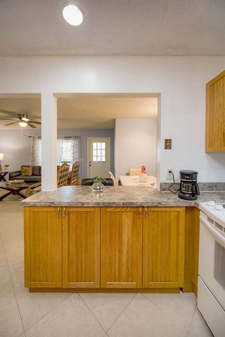 539 Shady Pine Way B2, Greenacres, FL 33415