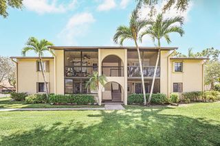 539 Shady Pine Way B2, Greenacres, FL 33415