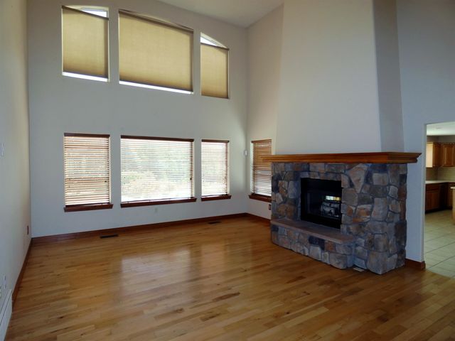 10110 N Moss Ln, Spokane, WA 99208