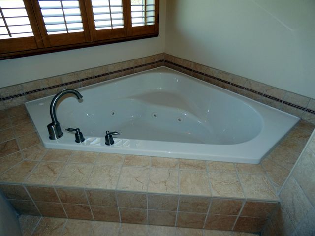 10110 N Moss Ln, Spokane, WA 99208