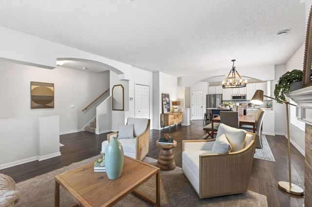 111309 Village Road, Chaska, MN 55318