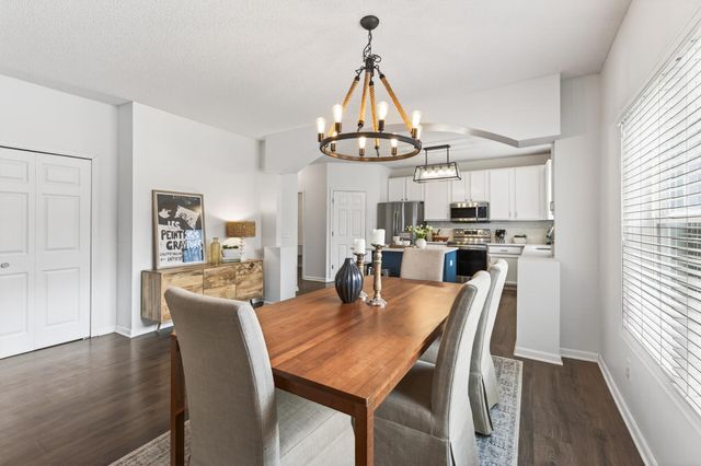 111309 Village Road, Chaska, MN 55318