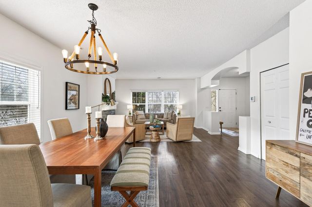 111309 Village Road, Chaska, MN 55318