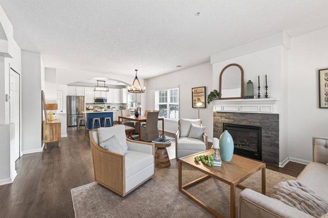 111309 Village Road, Chaska, MN 55318