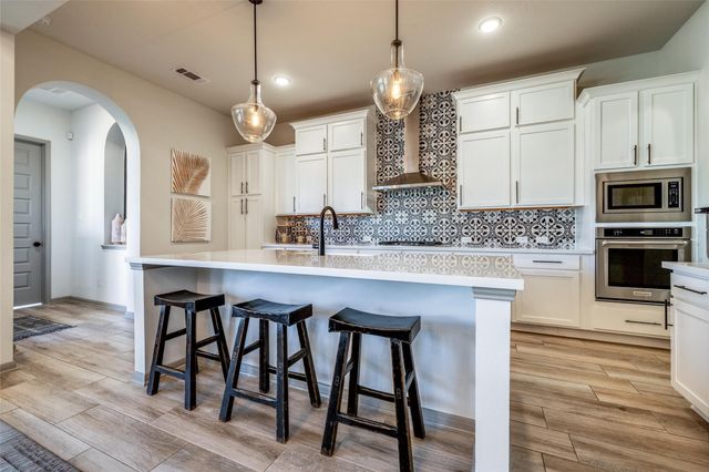 1423 Hackberry Heights Drive, Richmond, TX 77406